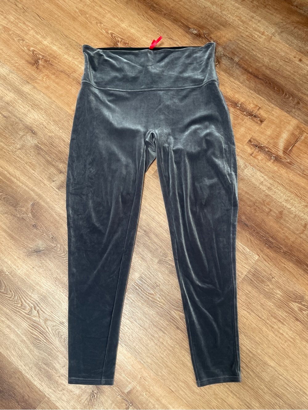 Spanx Womens Velvet Leggings Slimming Shapewear Size 3X Gray Holiday Control
